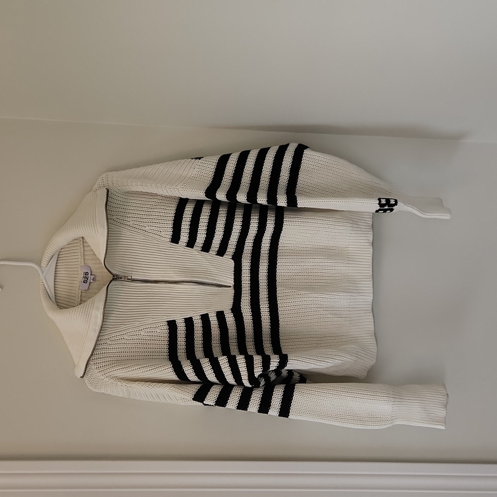 525 NORAH 1983 STRIPE HALF-ZIP SWEATER Revolve - Picture 2 of 6